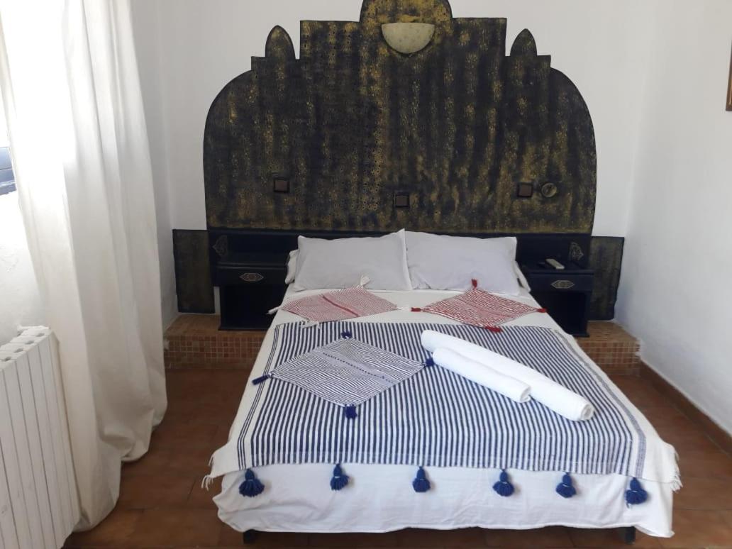 Hotel Regina เทโทอัน ภายนอก รูปภาพ