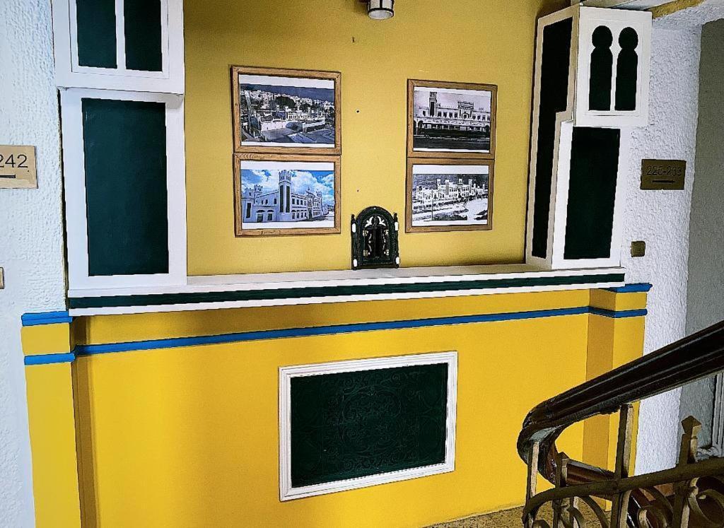 Hotel Regina เทโทอัน ภายนอก รูปภาพ