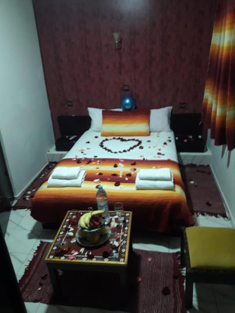 Hotel Regina เทโทอัน ภายนอก รูปภาพ